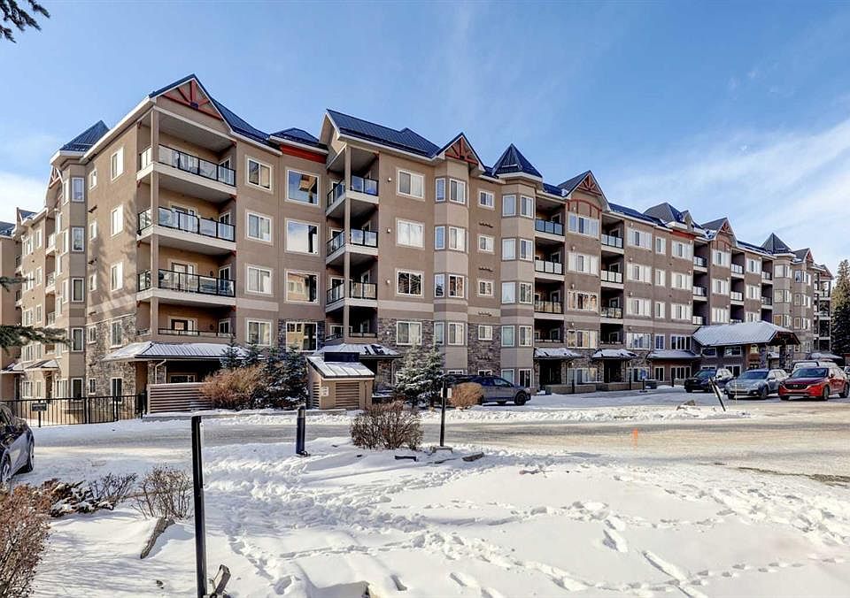 1st image of 10 N Discovery Ridge Close SW #209