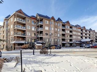 10 N Discovery Ridge Close SW #209, Calgary, AB T3H5X3