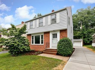1203 Haselton Rd, Cleveland Heights, OH 44121