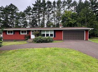 E5028 Mountain View Rd, Ironwood, MI 49938