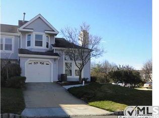 116 Magee Ct, East Brunswick, NJ 08816