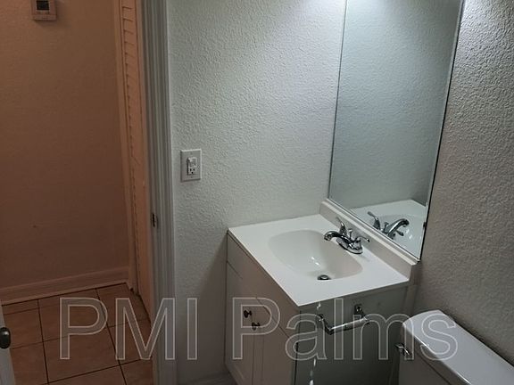 5th image of 8810 Phyliss Ave