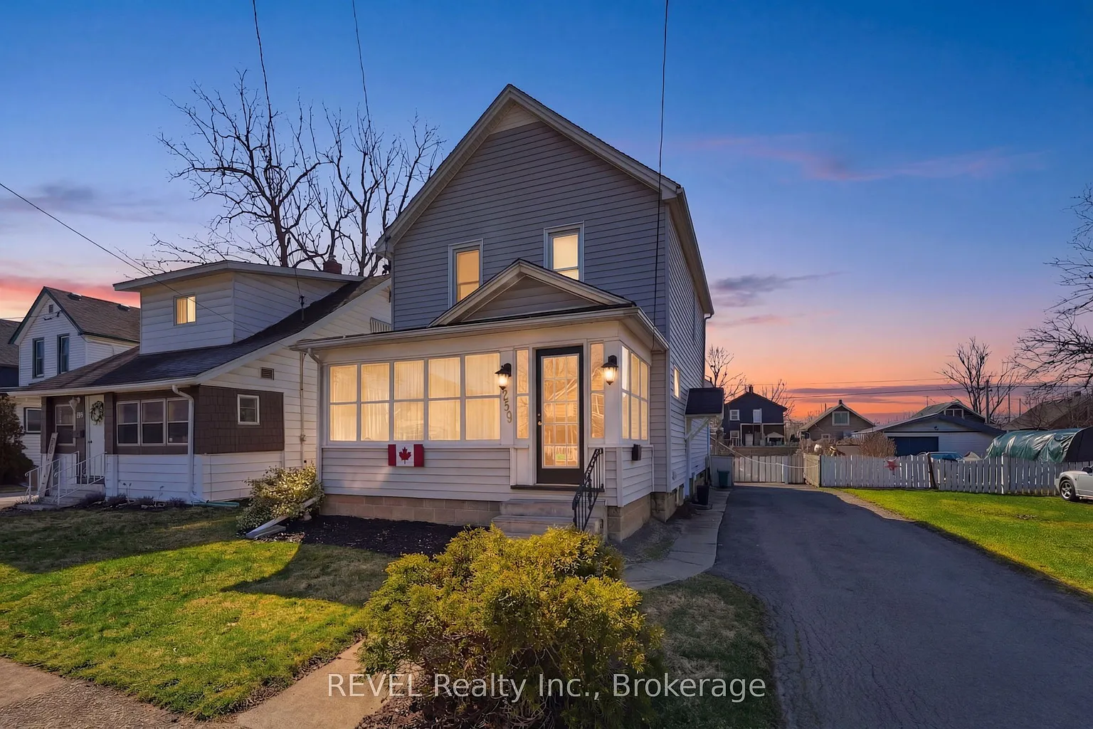 259 Dufferin St photo 1