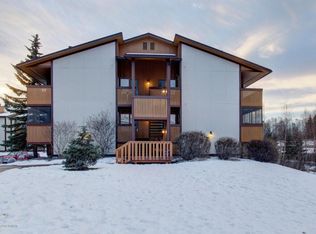 7320 Huntsmen Cir #18, Anchorage, AK 99518