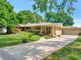 23 Elm Rdg, Mattoon, IL 61938