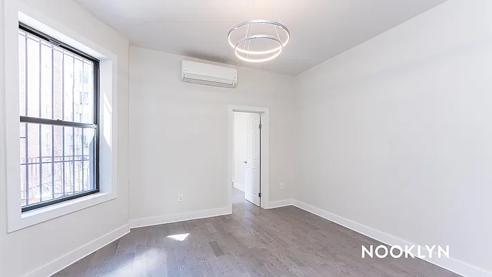 Rented by Nooklyn NYC LLC | media 22