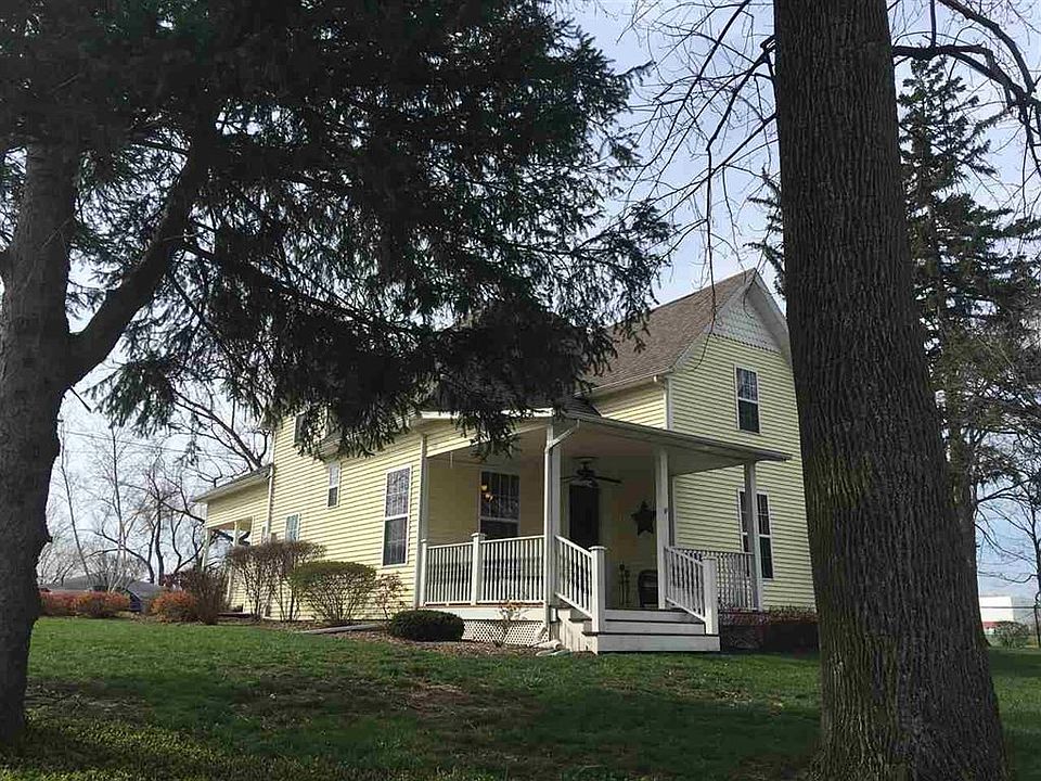 1st image of 2401 S West St
