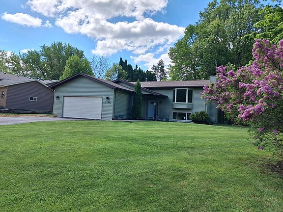4th image of 5795 Amy Ln