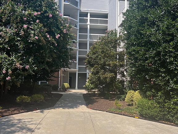 2nd image of 3176 Summit Square Dr #4-C2