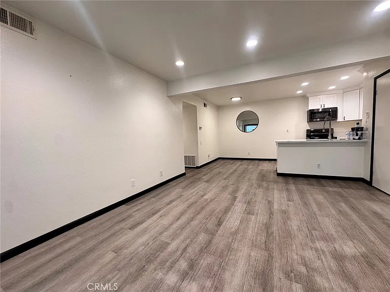 1159 Tivoli Ln — Photo 21