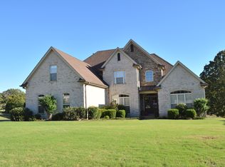 3125 Bridge Moore Dr, Nesbit, MS 38651