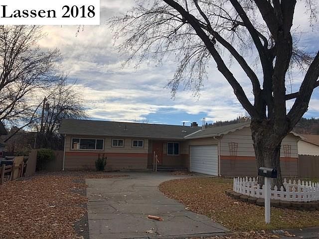 1st image of 512 Lakewood Way
