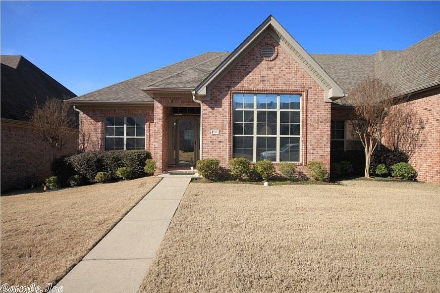 1st image of 16 Chapman Ln