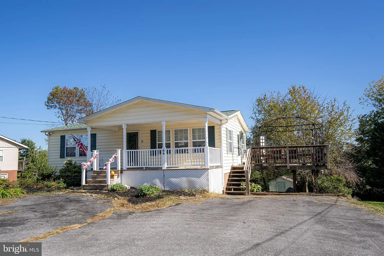 44 Orchard Dr photo 1
