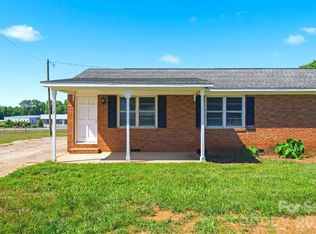 7537 Old Plank Rd, Stanley, NC 28164