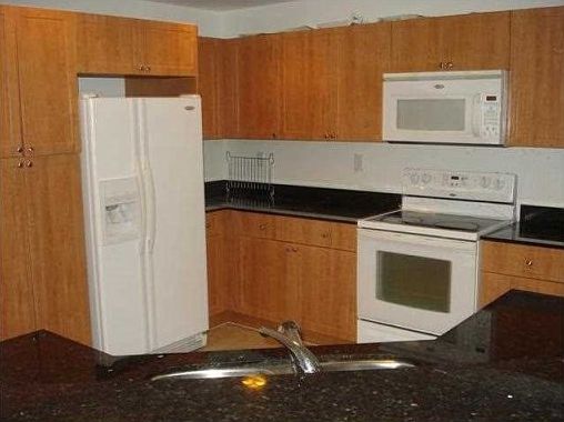 5th image of 8999 NW 107th Ct #2151