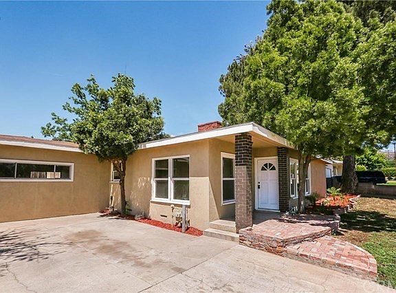 3rd image of 34844 Avenue B