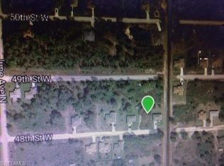 2802 48th St W, Lehigh Acres, FL 33971
