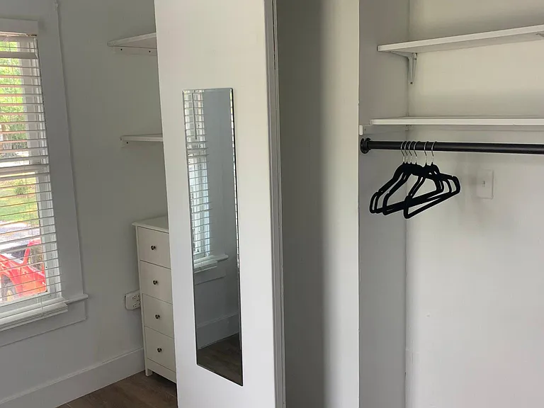 1003 E Bobe St #B — Photo 8