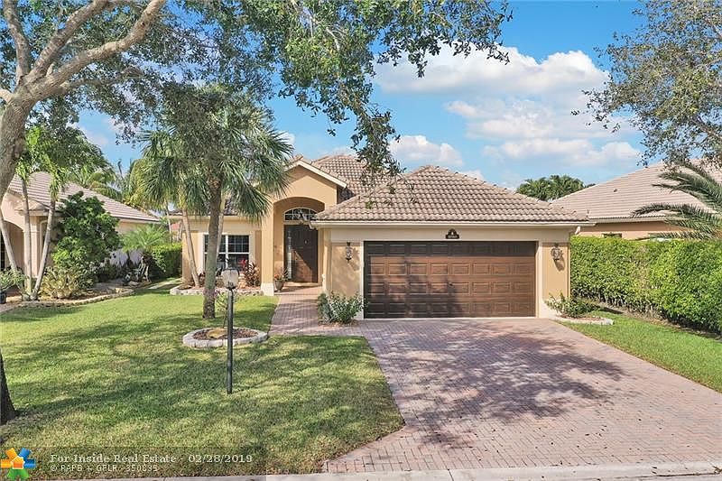 1st image of 10960 NW 64th Dr