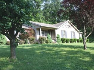 3700 Blevins Gap Rd, Louisville, KY 40272