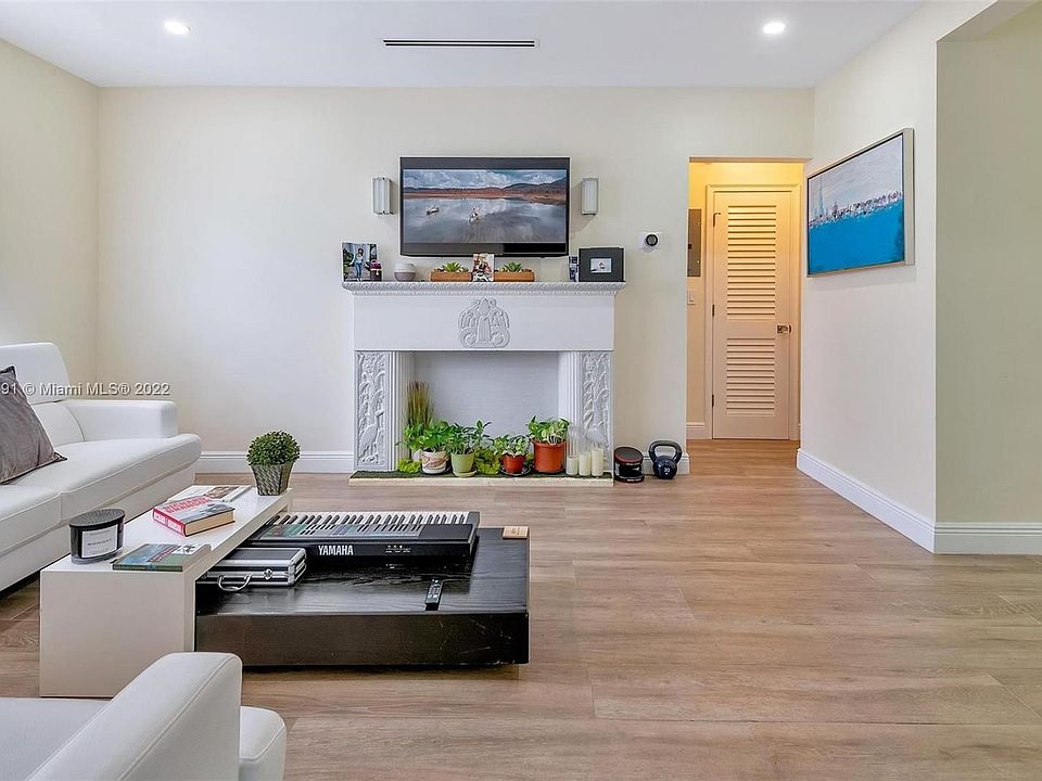 1st image of 1535 Meridian Ave #6