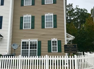 1402 Teton Cir, Suffolk, VA 23435