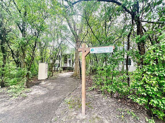 5th image of 257 W Treehouse Ln #257
