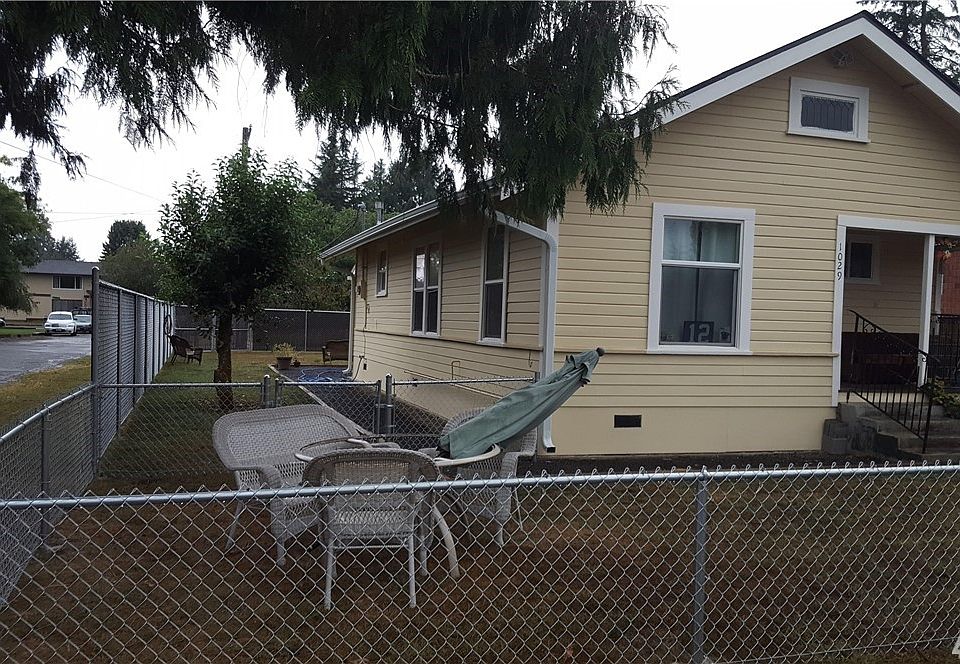 1st image of 1029 S Tower Ave