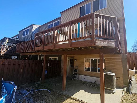2nd image of 7546 Whaler Ct