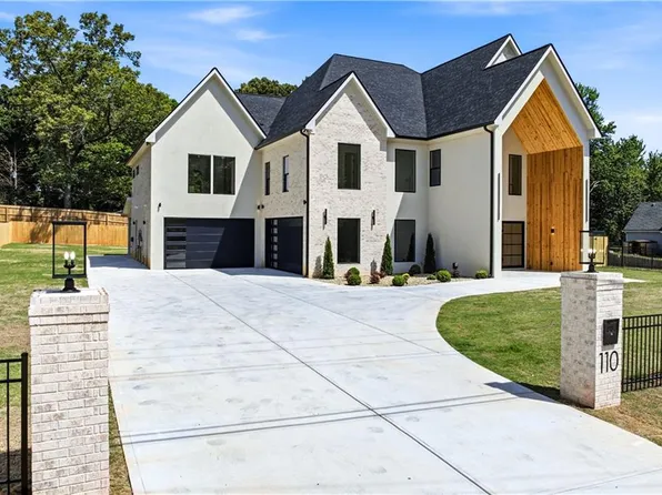 110 Simonton Rd SE, Lawrenceville, GA 30046