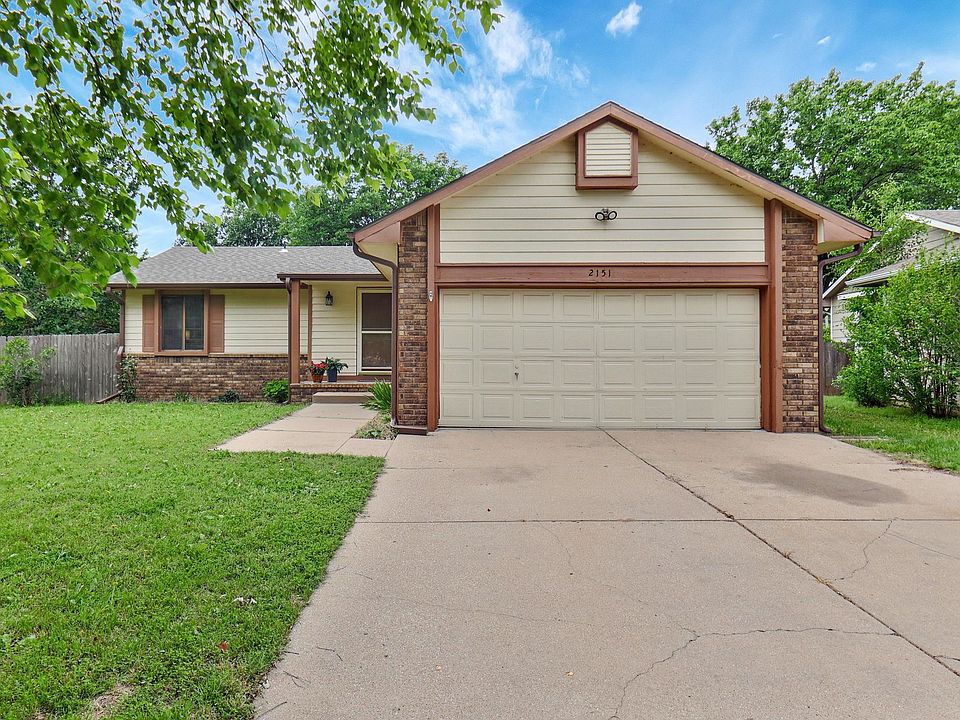 1st image of 2151 N Covington Cir