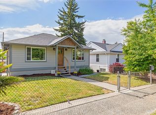 7925 15th Ave SW, Seattle, WA 98106