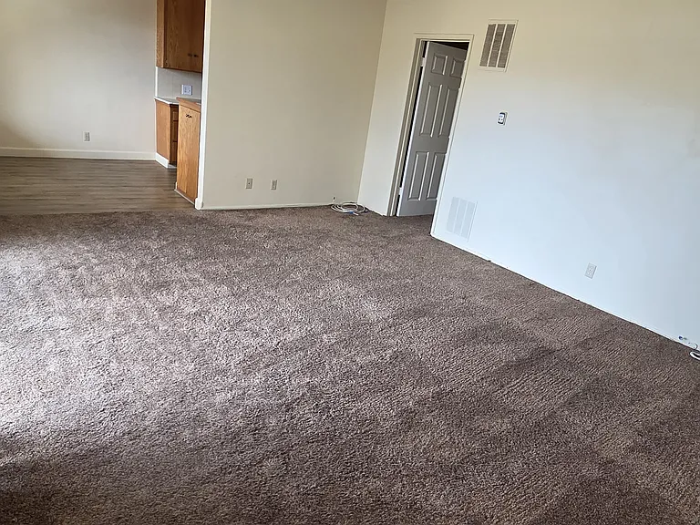 11854 Manor Dr — Photo 22