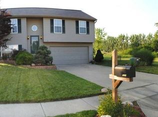 1904 Netleaf Ct, Hebron, KY 41048