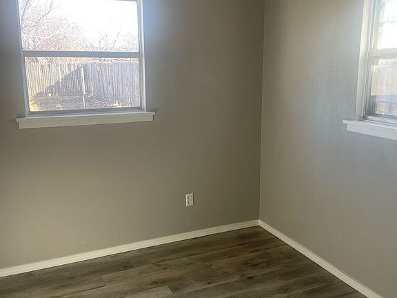 5th image of 2510 Redondo Dr