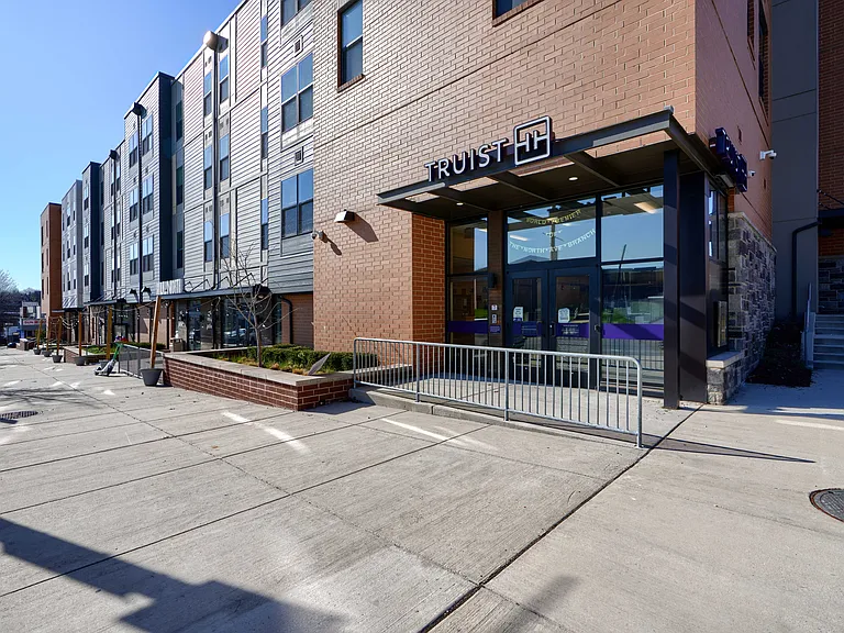 Walbrook Mill Apartments — Photo 7