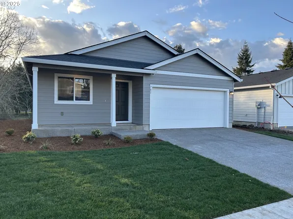 781 Pebble St, Brownsville, OR 97327