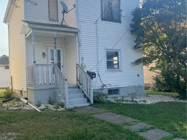 322 Delaware Ave, Scottdale, PA 15683
