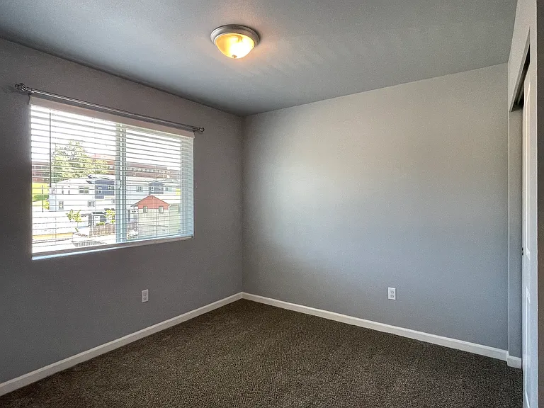 1430 Dekalb St — Photo 11
