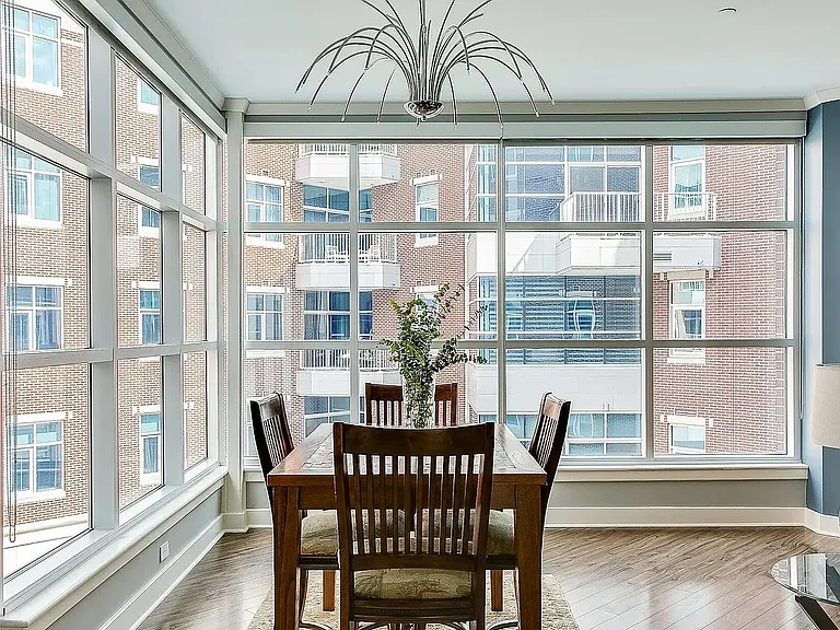 Large windows and dining