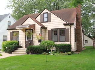 1278 5th St E, Saint Paul, MN 55106