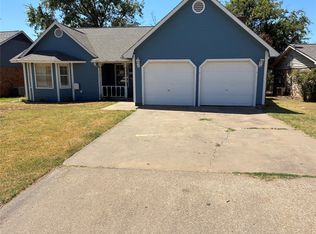 3406 NE 11th St, Mineral Wells, TX 76067