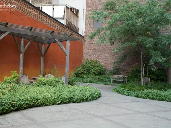 520 West 23rd Street 8B image 20 of 21