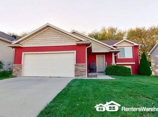 3681 46th Ave NW, Rochester, MN 55901