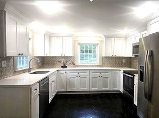 95 Bowman St, Westborough, MA 01581