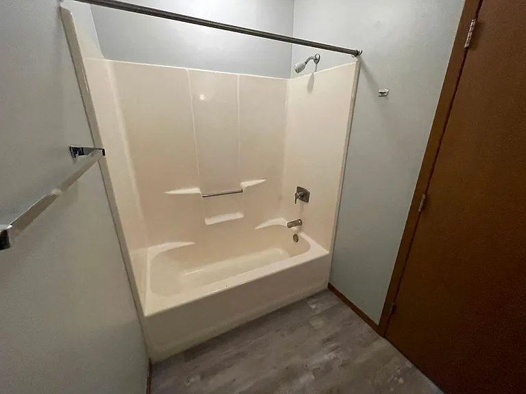 Southside Apartments — Photo 9