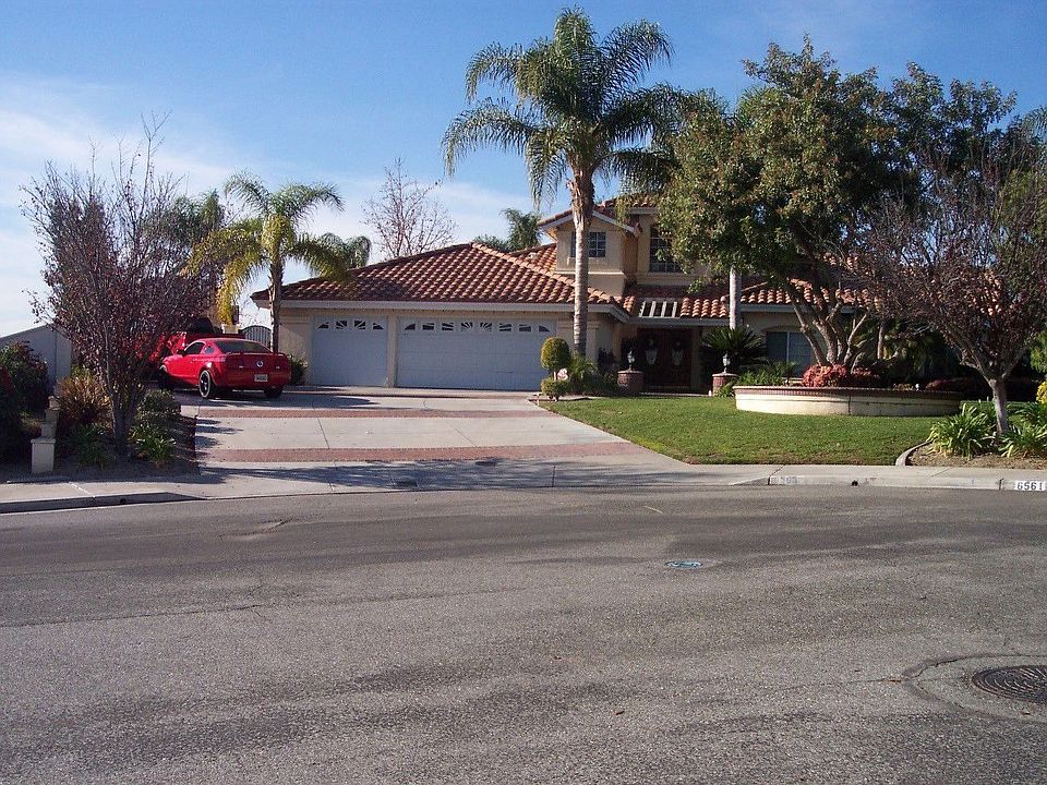 Courtesyof Mary Ann Mallory Park Place Realty