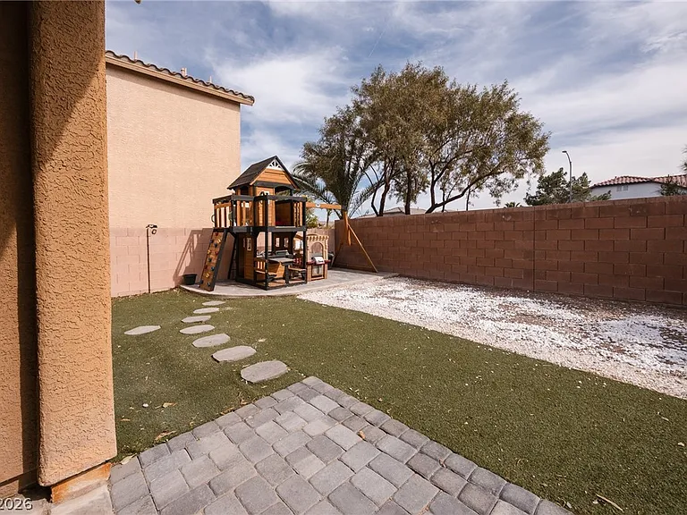 8253 Arden Landing Pl — Photo 59