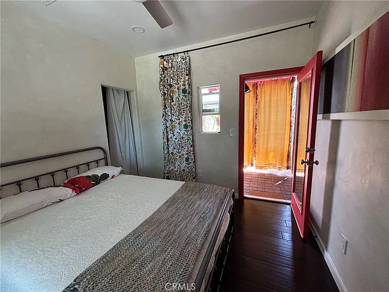 1802 N Raymond Ave — Photo 42